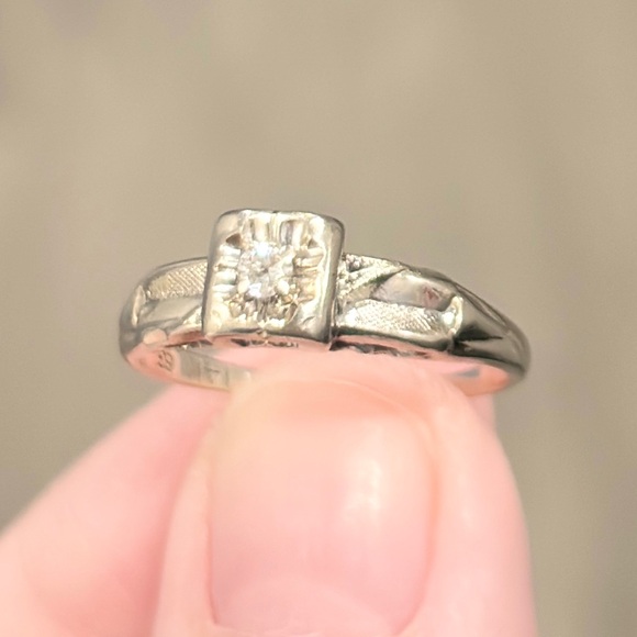 Art Deco Diamond Ring: antique style 14K solid white gold engagement solitaire
